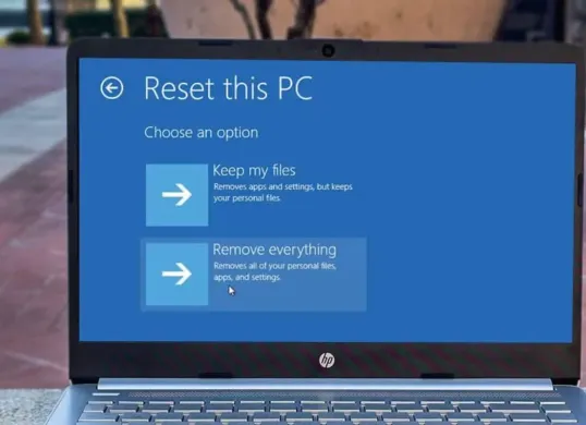 Cara reset laptop seperti baru. (Sumber: Pinterest)