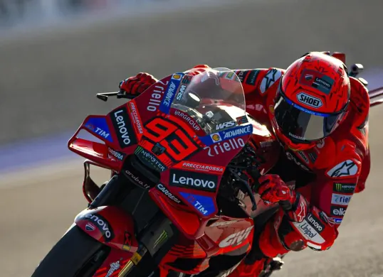 Marc Marquez juara MotoGP Qatar 2025. (Sumber: Instagram @ducaticorse)