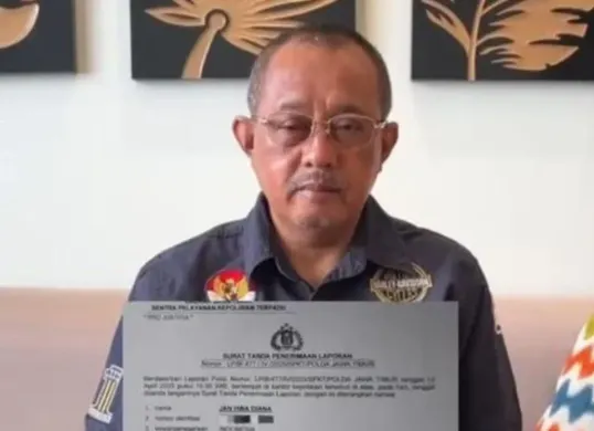 Wakil Walikota Surabaya, dilaporkan seorang pengusaha usai melakukan sidak. (Sumber: Tangkap Layar X/@tanyarl)