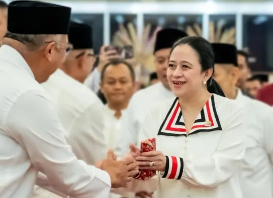 Tiga hakim terlibat suap vonis bebas kasus korupsi CPO. Ketua DPR RI Puan Maharani desak evaluasi integritas hakim demi bersihnya dunia peradilan dari praktik suap. (Sumber: Capture Instagram Puan Maharani)