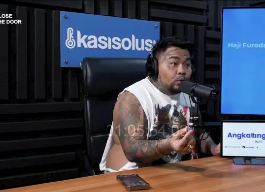 King Abdi berbicara tentang dunia F&B di kanal YouTube kasisolusi. (Sumber: Tangkapan Layar Kanal YouTube kasisolusi)