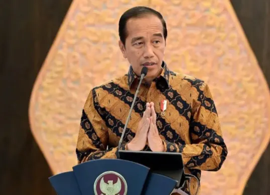 Presiden ke-7 Joko Widodo (Jokowi) dijadwalkan menghadiri prosesi pemakaman Paus Fransiskus di Vatikan pada hari ini Sabtu, 26 April 2025 untuk mewakili Indonesia. (Sumber: Instagram/@jokowi.)
