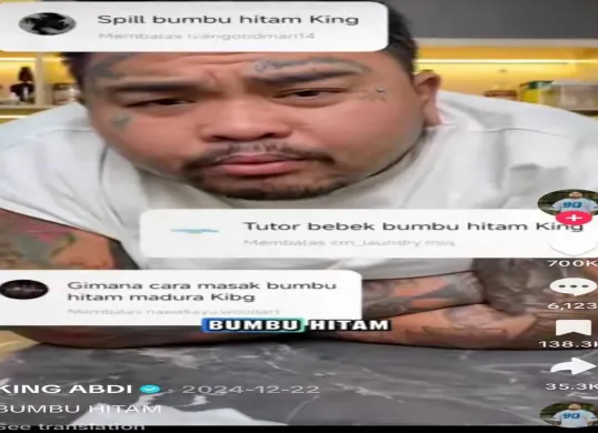 Viral karena didepak dari salah satu restoran artis yang menggunakan resepnya, ini resep rahasia bumbu hitam King Abdi. (Sumber: Tangkapan Layar Akun TikTok: @kingabdimasterchef)