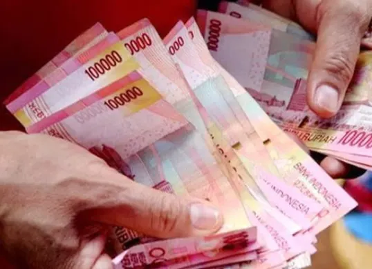 Gaji Pensiun PNS Golongan I hingga IV 2025: Menanti Kepastian Kenaikan Gaji Sebesar 16%. (Sumber: Pinterest)