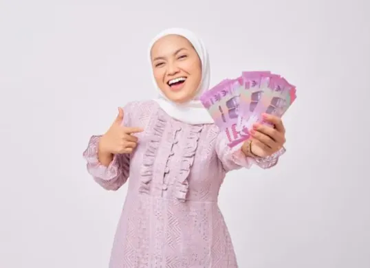 Ini 7 pinjol syariah resmi OJK yang bisa cair hingga Rp2 miliar! Cocok buat modal usaha atau kebutuhan besar lainnya. (Sumber: Pinterest/Freepik)