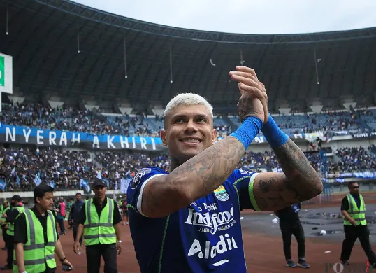 Pemain Persib, Ciro Alves, yang akan segera meninggalkan klub. (Sumber: Poskota/Ade Mamad)