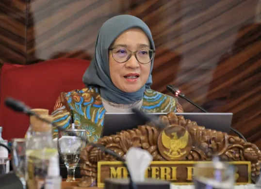 Tak semua ASN dapat FWA! Simak daftar lengkap kriteria dan pengecualian kebijakan kerja fleksibel PNS/PPPK 2025 menurut Menpan RB. (Sumber: menpan.go.id)