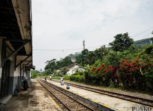Rencanakan Reaktivasi Jalur Kereta Api