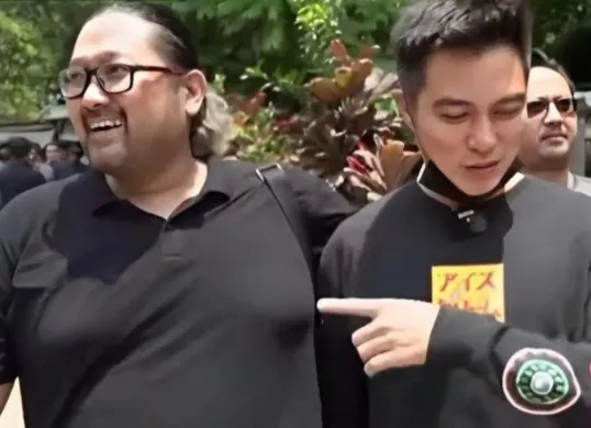 Potret kebersamaan Baim Wong (kanan) dengan Nico Surya (kiri) yang diduga merupakan selingkuhan Paula Verhoeven. 