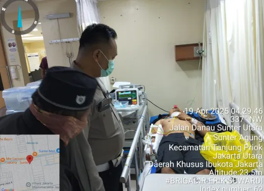Korban kecelakaan beruntun yang melibatkan mobil listrik Ioniq 5 di Jalan Danau Sunter Utara, Jakarta Utara, Sabtu, 19 April 2025, sekitar pukul 02.20 WIB. (Sumber: Polres Jakarta Utara)