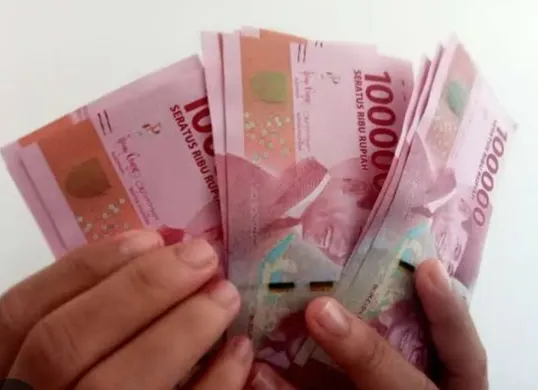 Nekat pinjol tapi takut galbay (Sumber: Pinterest)