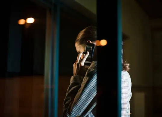 Ada 6 pinjol legal yang dipastikan akan mengirim debt collector (DC) ke rumah jika kamu gagal bayar(Sumber: iStock)