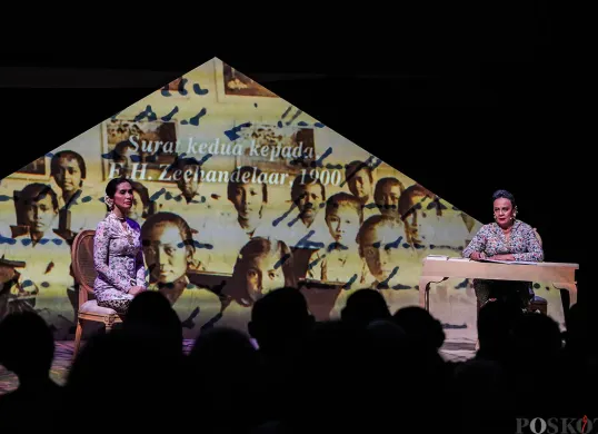 Pementasan Terbitlah Terang Pembacaan Puisi Surat dan Gagasan R.A Kartini