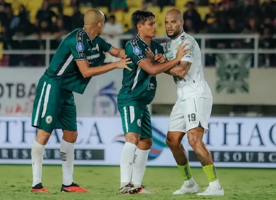 Daftar pemain yang dipastikan dan berpotensi absen di pertandingan pekan 30 Liga 1 2024-25 antara Persib vs PSS Sleman. (Foto: Instagram/@pssleman)