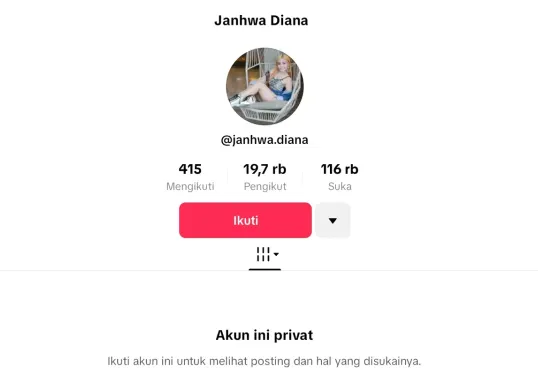 Akun TikTok Jan Hwa Diana, pemilik UD Sentoso Seal, mendadak dikunci usai gudangnya disegel dan ia viral karena dugaan tahan ijazah karyawan. (Sumber: Capture Tiktok Janhwa.diana)
