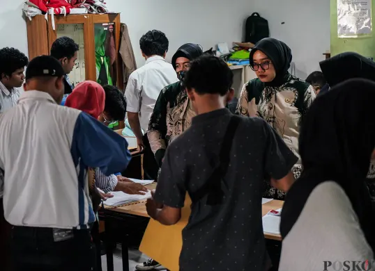 Antrean Pelamar Petugas PJLP di Balaikota Jakarta