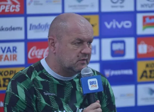 Komentar Bojan Hodak sebelum laga Persib vs PSS Sleman di pekan ke-30 Liga 1 2024-25. (Foto: persib.co.id)