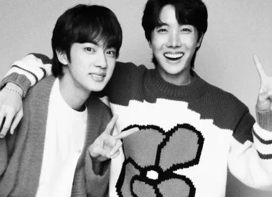 Usai wamil, Jin dan J-Hope BTS ini akan rilis mini album dan langsung gas tur solo. (Sumber: Instagram uarmyhope)