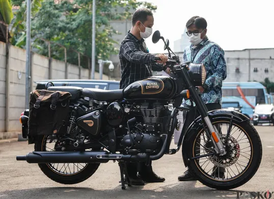 KPK sita Motor Royal Enfield milik Ridwan Kamil