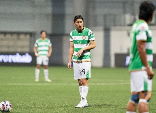 Bobotoh merekomendasikan Tomoyuki Doi sebagai pengganti David da Silva di lini depan skuad Persib Bandung. (Foto: Instagram/@gifcsg)