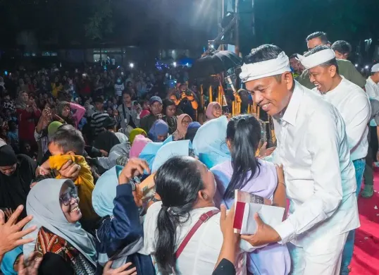 Gubernur Jawa Barat Dedi Mulyadi memberikan kado istimewa bagi Kota Depok yang tengah merayakan hari jadinya ke-26 pada Jumat, 25 April 2025. (Sumber: jabarprov.go.id)