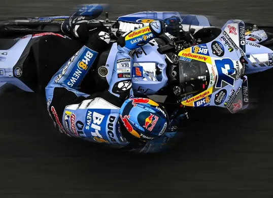 Alex Marquez alami patah tangan (Sumber: Instagram @motogp)