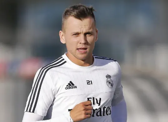 Mantan bintang Real Madrid dan pahlawan Timnas Rusia di Piala Dunia 2018, Denis Cheryshev dikabarkan akan melanjutkan kariernya di Liga 1 Indonesia. (Sumber: Instagram/@cheryshev90)