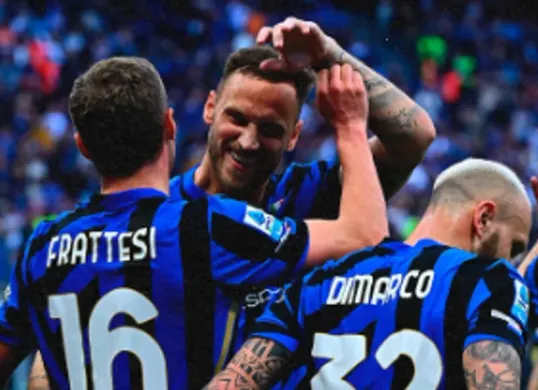 Inter Milan menghadapi tekanan besar dalam perburuan gelar Serie A musim 2024/2025 (Sumber: Instagram/@inter)