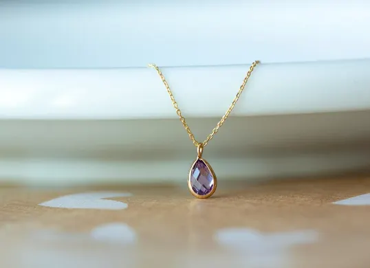 7 cara memilih kalung emas yang terbaik. (Sumber: Pixabay/gzdegz_)