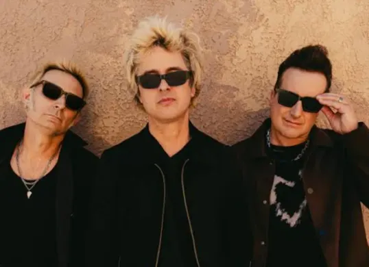 Lirik lagu Boulevard of Broken Dreams dari Green Day. (Sumber: Spotify)