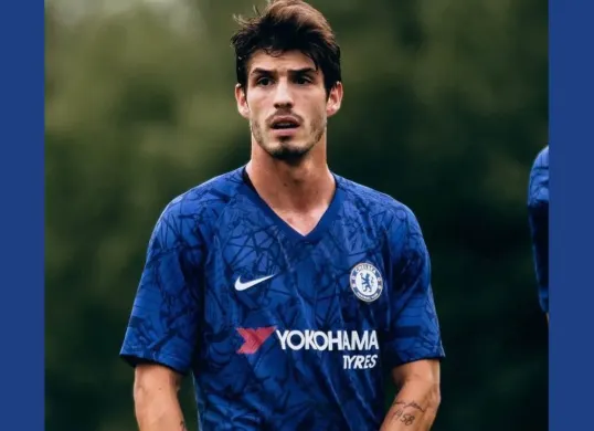Lucas Piazon diisukan gabung Persib Bandung (Sumber: Instagram/@lpiazon)