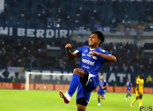 Tonton live streaming Persib Bandung vs Manila Digger di AFC Champions League Two, kick-off malam ini pukul 19.00 WIB (Sumber: POSKOTA | Foto: Gatot Poedji Utomo)