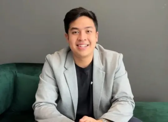 Jerome Polin akan menutup bisnis minumannya Menantea pada 25 April 2026 mendatang akibat mengalami kerugian. (Sumber: Istimewa)