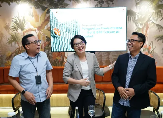 Melalui layanan Non Connectivity dan Connectivity, Telkom berkomitmen untuk terus berinovasi dan berkembang bersama pelanggan memajukan B2B industri Indonesia (Sumber: Dok. Telkom)