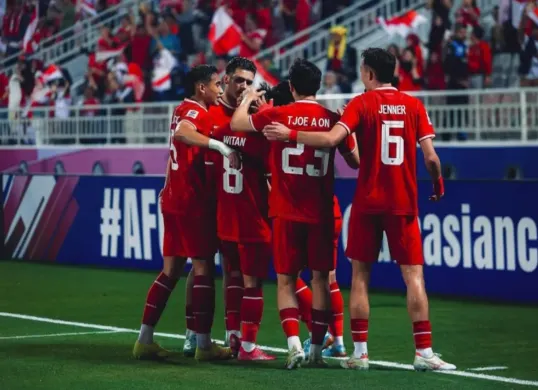 Potret pemain Timnas Indonesia di lapangan. (Sumber: Instagram/@nathantjoeaon)