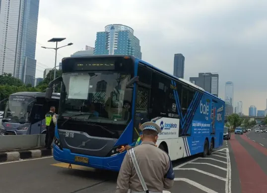 Sejumlah rute Transjakarta terhenti sementara imbas demo 28 Agustus 2025. (Sumber: X/@PT_Transjakarta)