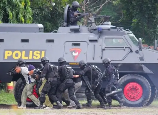 Sejarah dan fungsi utama Brimob di Indonesia yang HUT ke-80 pada tanggal 14 November (Sumber: Pinterest)