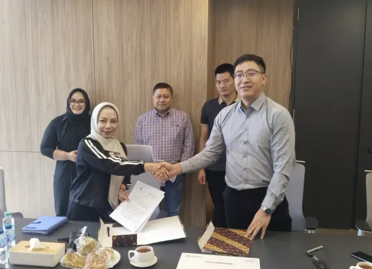Presiden Director PT Torindo Jaya Persada Nia Kurniasih merger dengan PT Armada Bumi Investama fokus ekspansi bisnis Alat Berat di Sektor Pertambangan. (Sumber: Dok. Torindo)