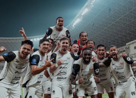 Pekan ke-11 BRI Liga Super Indonesia 2025/2026 akan kembali memanjakan para penggemar sepak bola nasional dengan sederet laga panas dan penuh gengsi.  (Sumber: Instagram/@persija)