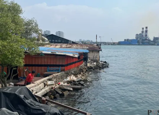 11 kelurahan di Jakarta Utara berpotensi dilandas banjir rob, cek lokasinya (Sumber: Poskota/Pandi Ramedhan)