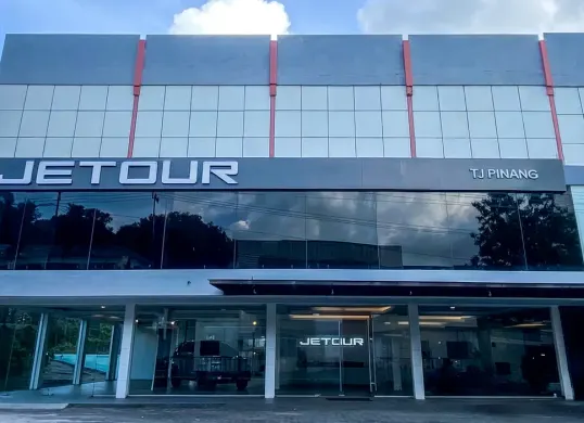 JETOUR meresmikan tiga showroom baru di Batam dan Kepulauan Riau. (Sumber: Dok JETOUR)
