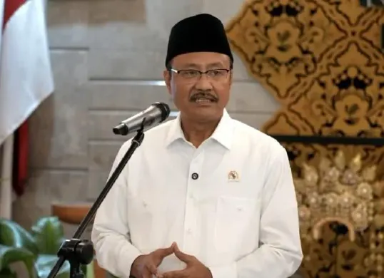 Menteri Sosial Saifullah Yusuf (Gus Ipul) menghimbau terkait aturan penggalangan dana untuk korban bencana. Ia menekankan pentingnya izin dan laporan penggunaan dana demi transparansi publik. (Sumber: Pinterest)