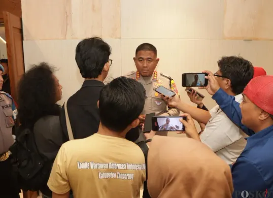 Kapolresta Tangerang, Kombes Pol Andi Muhammad Indra Waspada Amirullah, menyebut 10 personel kepolisian melakukan pelanggaran kode etik. (Sumber: Poskota/Veronica Prasetio)