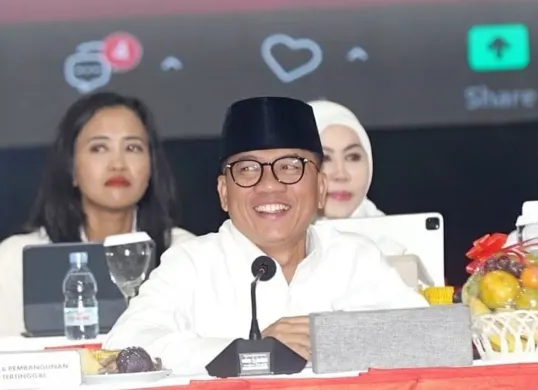 Menteri Desa dan Pembangunan Daerah Tertinggal (Mendes PDT) Yandri Susanto.(Sumber: Instagram Yandri Susanto)