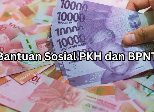 Penyaluran bantuan sosial PKH dan BPNT. (Sumber: Poskota/Legenda Kinanty Putri)