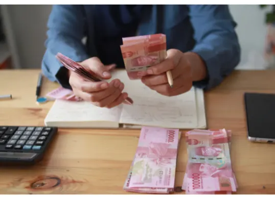 Ingin bekerja di luar negeri sebagai TKI? Ketahui syarat dan cara mengajukan pinjaman KUR TKI untuk modal kerja, tanpa jaminan, sebelum berangkat ke luar negeri. (Ist)