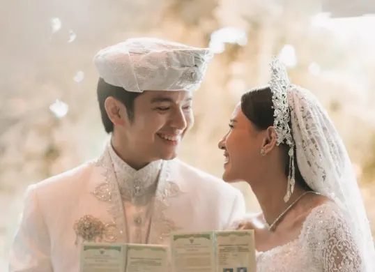 Angga Yunanda dan Shenina Cinammon resmi menikah (Sumber: Instagram Angga)