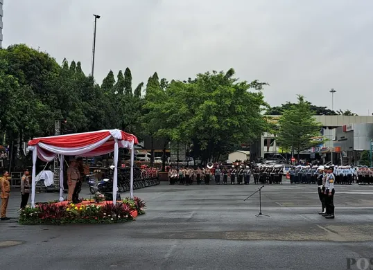 Apel Gelar Pasukan Operasi Keselamatan Jaya 2025 di Lapangan Presisi Ditlantas Polda Metro Jaya, Jakarta Selatan, Senin, 10 Februari 2025. (Sumber: Poskota/Ali Mansur)