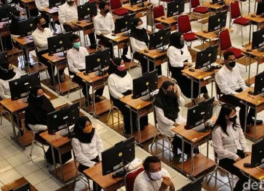 Siap jadi ASN 2025? Pastikan kamu memiliki nilai BerAKHLAK agar sukses dalam seleksi CPNS tahun ini!" (Sumber: Pinterest)