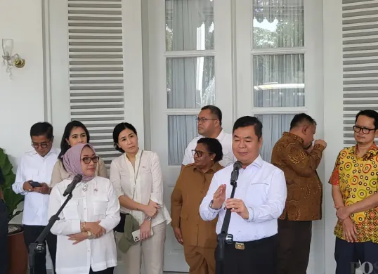 Menteri Pemberdayaan Perempuan dan Perlindungan Anak (PPPA), Arifah Fauzi di Balai Kota Jakarta, Selasa, 11 Februari 2025. (Sumber: Poskota/Pandi Ramedhan)